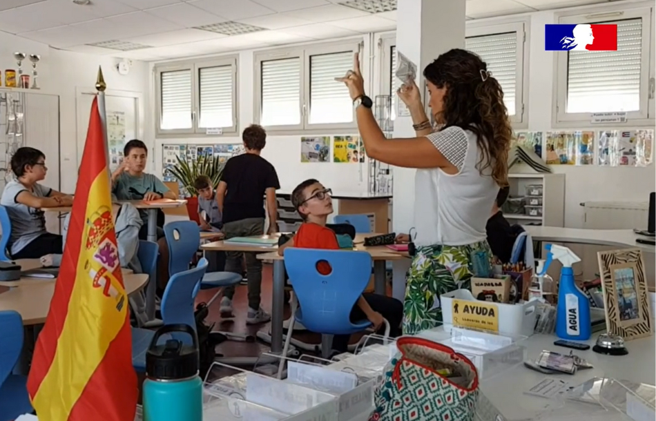 Classe flexible en cours d'espagnol (Mme Santamaria)